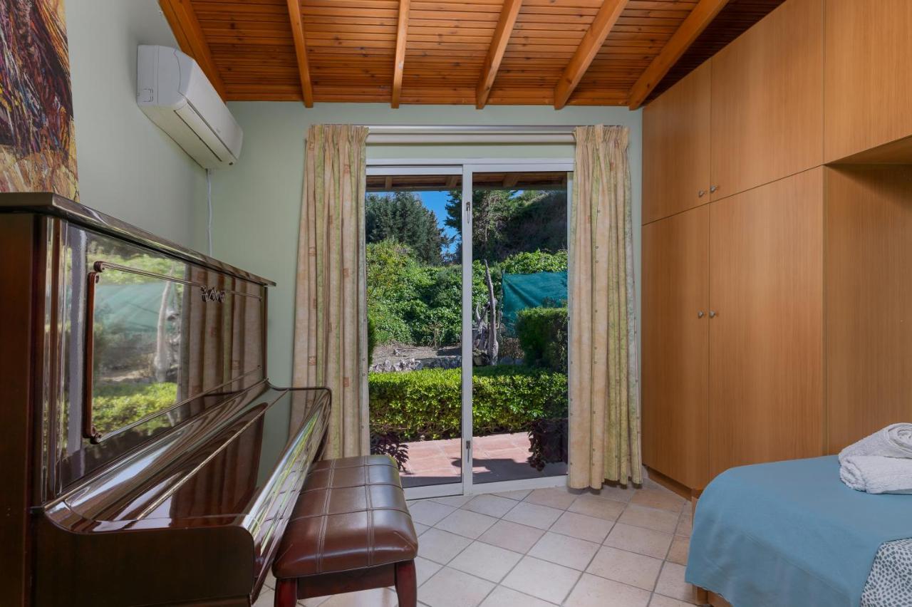 Villa René Koskinou  Esterno foto